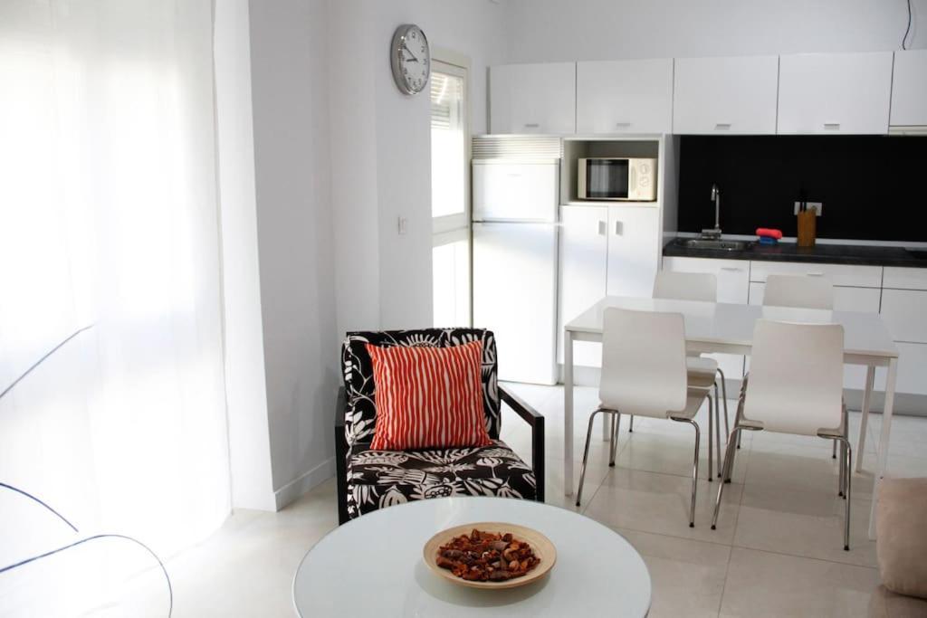 Appartement Cosy / Literally At The Foot Of Alhambra